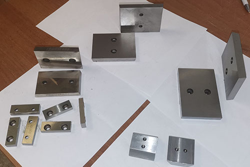 Пластины прижимные BAS 040, BAS 050-01, BAS 050-11, BAS 060, BAS 065, BAS 052, BAS 100, BAS 120, BAS 320, BAS 330, BAS 340.jpg